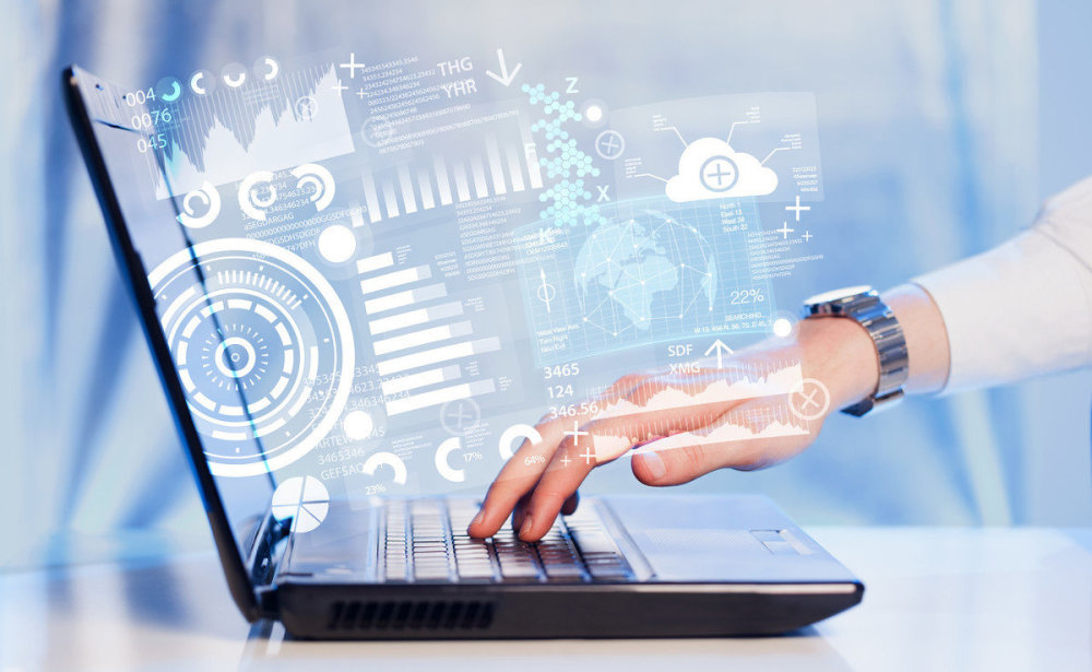 軟件開發(fā)工程師 技術(shù)驅(qū)動未來的核心角色